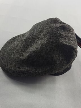 Ganka Gray Herringbone Tweed Wool Flat Cap Ivy Driving Hat